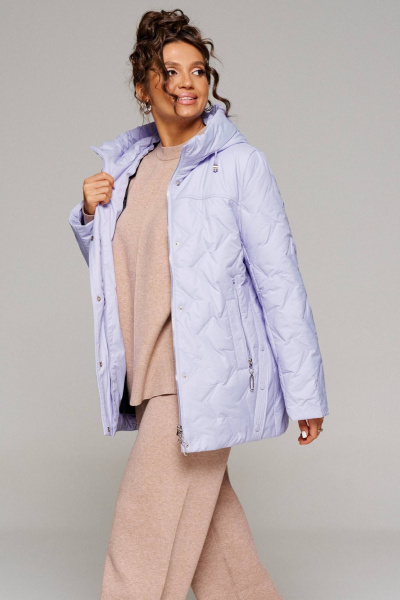 Фиолетовая демисезонная куртка прямого кроя с карманами и капюшоном Beautiful&Free 6234 лиловый - фото 11