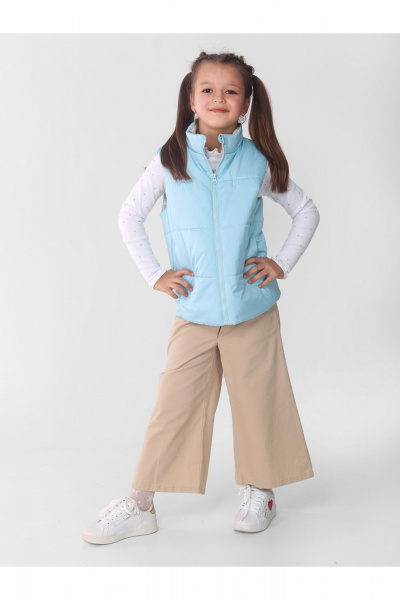 Демисезонный утепленный жилет для девочки с строчками АРТУС 23С79-Р57 светло-голубой - фото 1