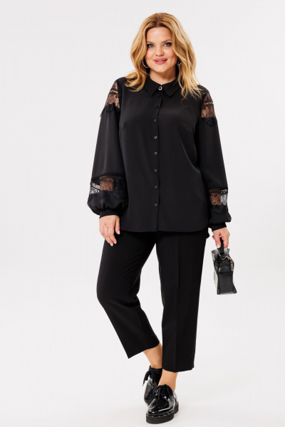 Блуза из струящейся ткани с кружевными рукавами на пуговицах BRELA 2383 черный - фото 1