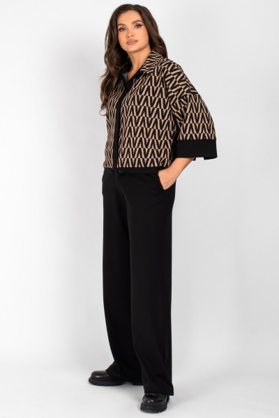 Костюм жакет и брюки прямого силуэта из трикотажа VIZAVI 812 кэмел+черный - фото 5