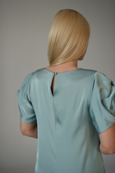 Платье до колена из шелковистой ткани с рукавом-розой Мастер Мод 833ас шалфей - фото 3