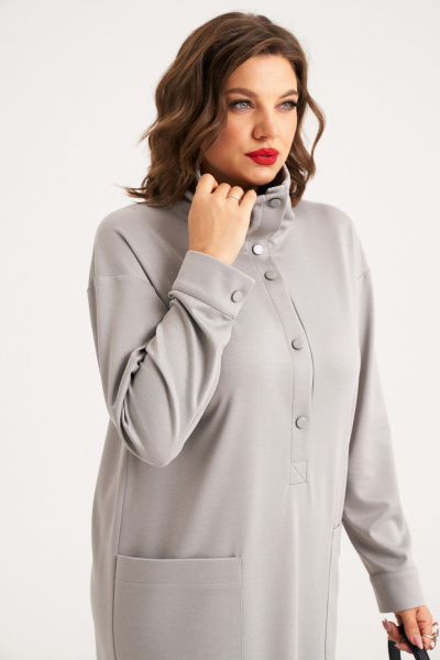 Демисезонное прямое платье из трикотажа с накладными карманами Almirastyle 369 - фото 5