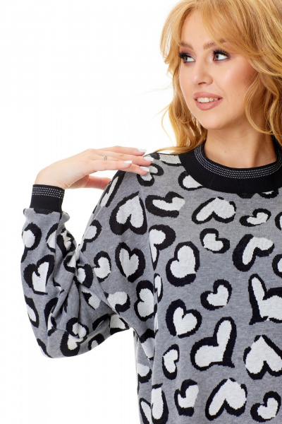 Аутентичное платье-свитер из трикотажа с длинным рукавом и круглым вырезом T&N 7575 «сердце»меланж_серый - фото 5