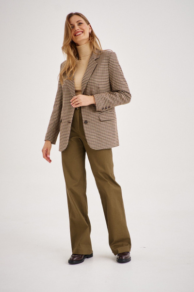 Костюм женский приталенный английский жакет и классические брюки EZER 2100 бежевый/хаки - фото 6