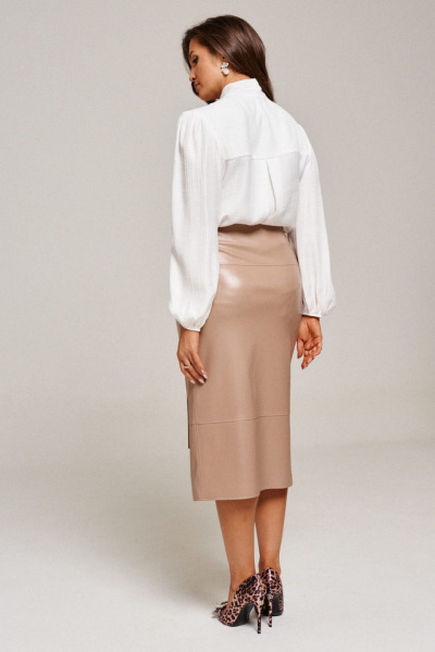 Юбка из экокожи миди с имитацией запаха и поясом AltaModa 1015-1 бежевый - фото 3