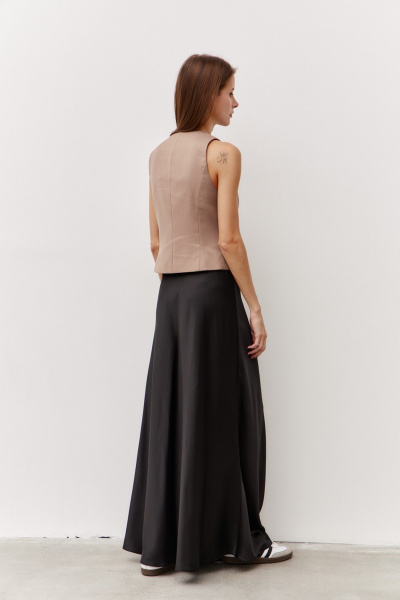 Деловой жилет из текстиля в нейтральных тонах Luitui R3010 бежевый - фото 7