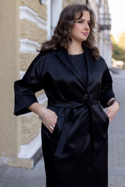 Демисезонный плащ прямого силуэта с поясом и пиджачным воротником Andina city 7010-24 черный - фото 6