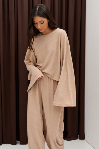 Свободный бежевый джемпер из трикотажа с широким рукавом ANNETE A990 - фото 1