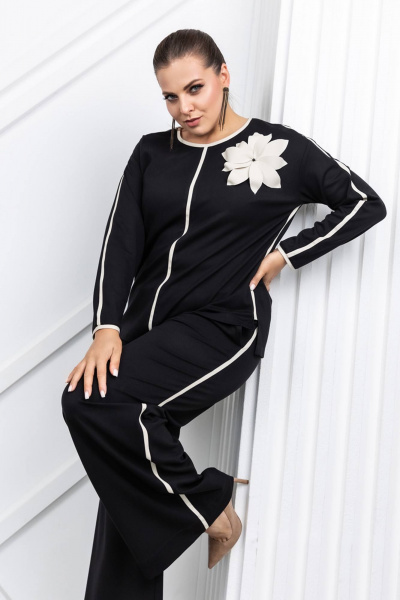 Джемпер прямого кроя из трикотажа с эко кожными вставками ASV 2753 черно-бежевый - фото 1