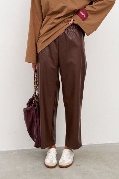 Брюки прямого кроя из эко-кожи укороченные ANNETE A1339 - фото 4