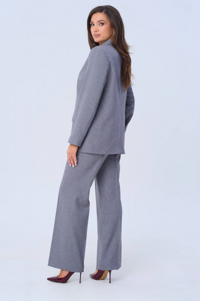 Двусоставный костюм с жакетом и брюками из текстиля Vilena 978 серый - фото 5