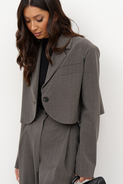 Укороченный жакет из костюмной ткани с полоской ANNETE A5347 - фото 9