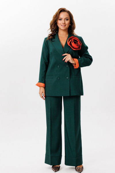 Костюм из костюмной ткани с прямым жакетом и широкими брюками Mubliz 190 изумруд - фото 5