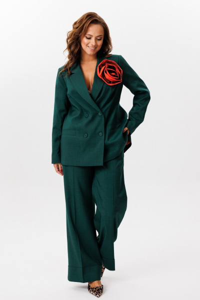 Костюм из костюмной ткани с прямым жакетом и широкими брюками Mubliz 190 изумруд - фото 4