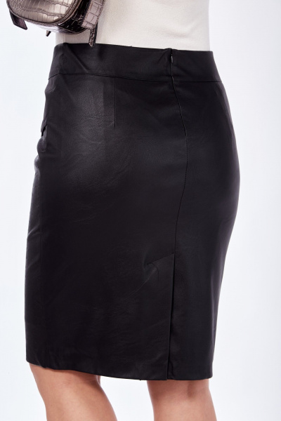 Черная юбка из экокожи с имитацией пряжки и шлицей Klever 425/1 черный_кожа - фото 2
