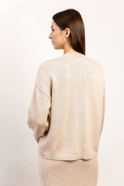 Костюм двойка юбка приталенное из трикотажа для повседневного образа Romgil РВ0093-ШЕ5 светлый опаловый - фото 6