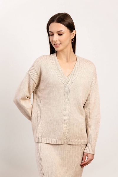 Костюм двойка юбка приталенное из трикотажа для повседневного образа Romgil РВ0093-ШЕ5 светлый опаловый - фото 4