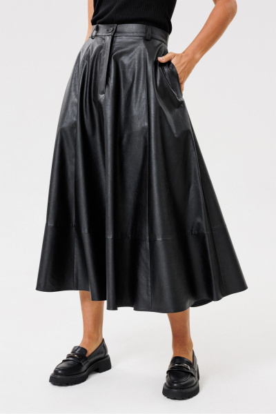 Черная юбка из эко-кожи с карманами и гульфиком PRATA wear S002 черный - фото 3