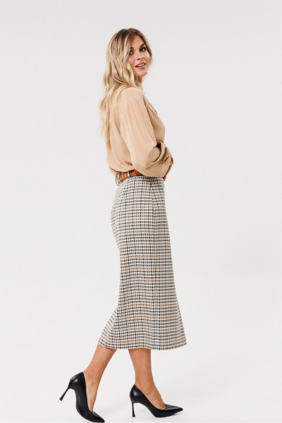 Круглогодичная классическая юбка из текстиля с шлицей PRATA wear S017 бежевый - фото 4