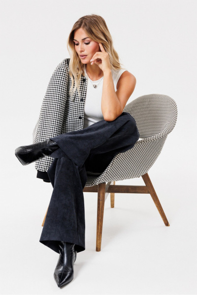 Круглогодичные вельветовые брюки-штруксы с карманами PRATA wear S019 черный - фото 5