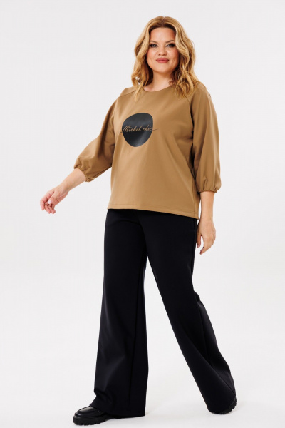 Брючный комплект водолаз из трикотажа с легким клешем Michel chic 1400 песок,черный - фото 3