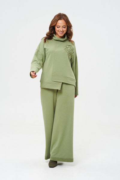 Брюки и джемпер из трикотажа и хлопка с расширенными штанинами Anastasia 1152 олива - фото 2