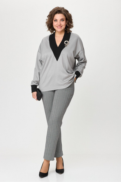Классический демисезонный костюм из трикотажа и люрекса Michel chic 1395 серый - фото 2