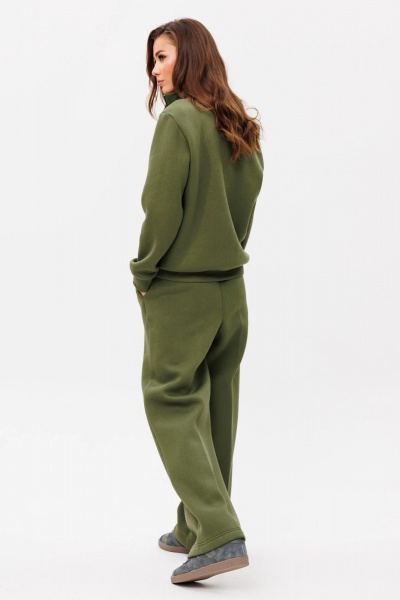 Спортивный костюм из трикотажа с лампасами и пайетками GO f3086/28-02.164 хаки - фото 6