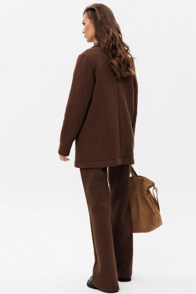 Деловой костюм в стиле smart casual из трикотажа GO f3089/23-03.164 коричневый - фото 4