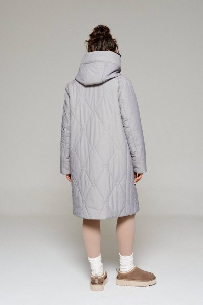 Пальто демисезонное прямого силуэта из плащевки Beautiful&Free 6233 светло-серый - фото 8