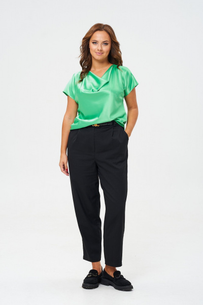 Зеленая блузка из премиального атласа со спущенным плечом Anastasia 817.1 неоновый_зеленый - фото 3