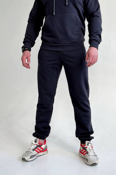 Черные спортивные брюки из трикотажа с декоративными швами ТОЧНО 48-3 черный - фото 1