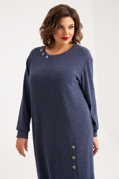 Миди платье с декоративными пуговицами и спущенными плечами Almirastyle 396 - фото 4