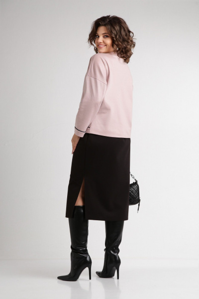 Трикотажный комплект с юбкой на резинке и V-образным вырезом Aira Style 24111 пудра-черный - фото 7