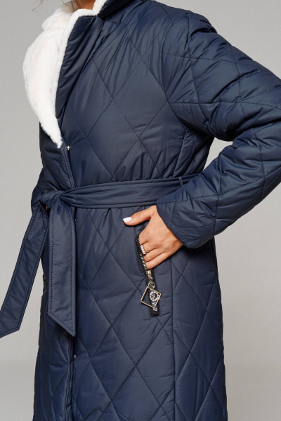 Пальто зимнее прямого силуэта из плащёвой ткани Beautiful&Free 6241 глубокий_синий - фото 6