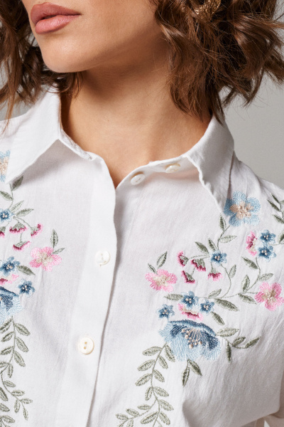 Блуза коротким рукавом из хлопка с вышивкой и воротником-стойкой Панда 175140w белый - фото 3