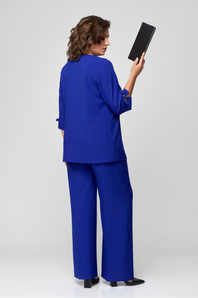 Брюки и жакет классические в синем из текстиля с эластаном Danaida 2182 василек - фото 5