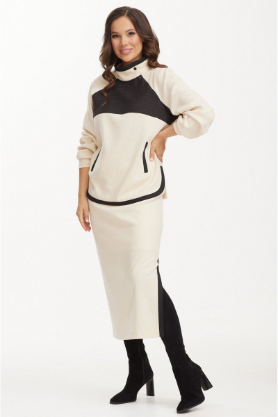 Джинсовый костюм из джемпера и юбки с боковыми разрезами Магия моды 2499 молоко+черный - фото 1