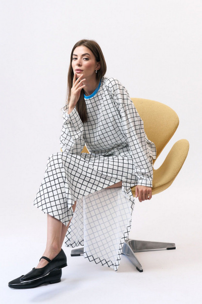 Белый свободный джемпер из вискозы и трикотажа Art Ribbon M1050T - фото 7