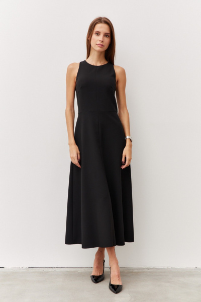 Черное платье с карманами и вырезом из текстиля Luitui R1092 черный - фото 7