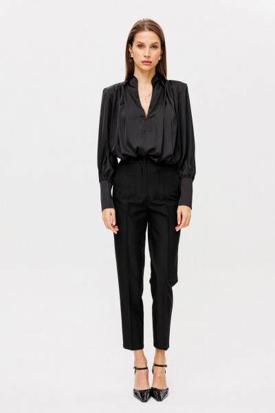 Брюки из текстиля со стрелками и высокой посадкой THE NAME 2350 черный - фото 1