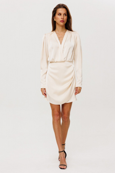 Платье на запах из атласа с кокеткой и драпировкой THE NAME 2356 сливочный - фото 1