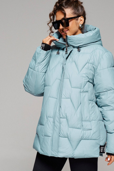 Куртка зимняя прямая с капюшоном и карманами Beautiful&Free 6245 аквамарин - фото 1