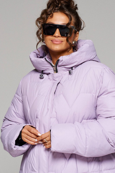 Куртка зимняя прямая с капюшоном и карманами Beautiful&Free 6245 лаванда - фото 4