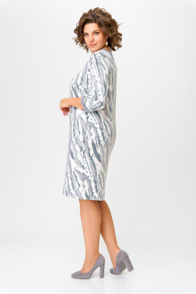 Платье из трикотажа с нагрудными вытачками и карманами Swallow 782.1 молочный/серо-голубой_принт - фото 7