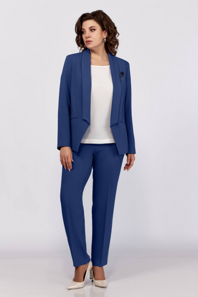 Костюм 3-ка в офисный стиль из текстиля Ольга Стиль С-867 кобальт - фото 7