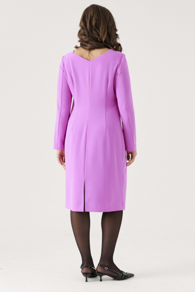 Платье из трикотажа с нагрудными вытачками для каждодневных образов Панда 203480w сиренево-розовый - фото 4