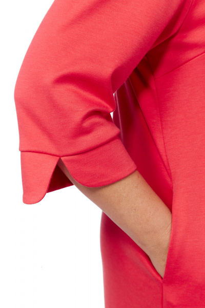 Платье оверсайз из трикотажа с накладными нагрудными вытачками Abbi 1041 коралл - фото 8