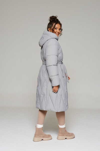 Пальто с рельефами и капюшоном из влагостойкой ткани Beautiful&Free 6246 серый - фото 8