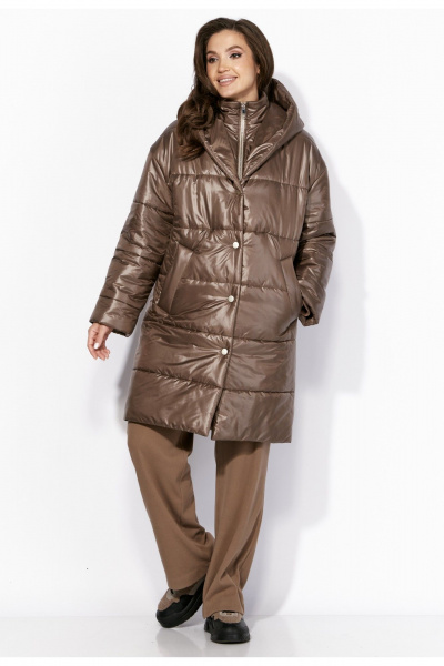 Пальто на кнопках с капюшоном, воротником-стойкой, регулируемым рукавом TAiER 1322 мокка - фото 1